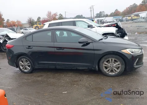 2017 Hyundai Elantra Value Edition из США, поврежденный, VIN 5NPD84LFXHH144476